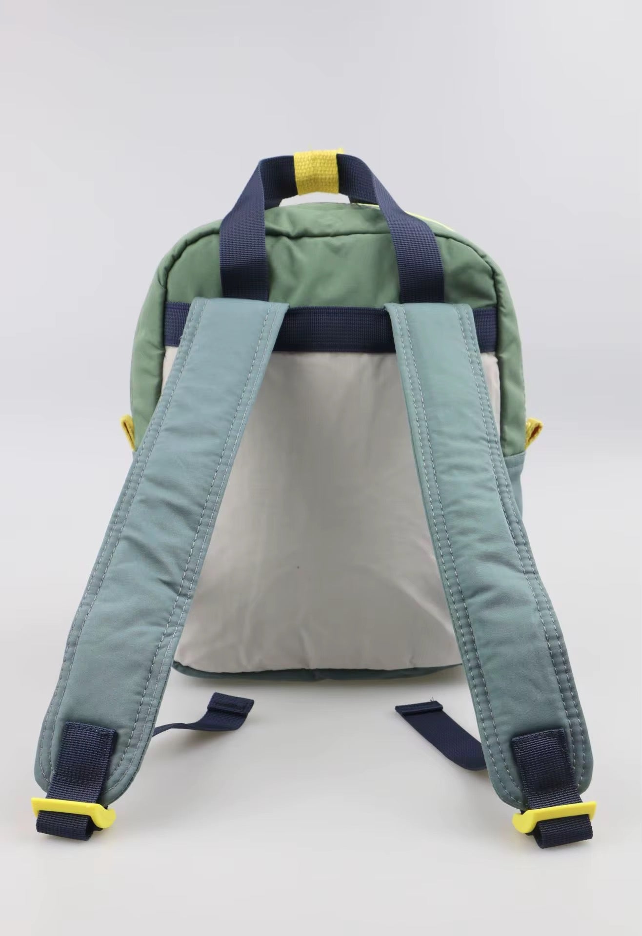 RIDING SNOOPY BACKPACK