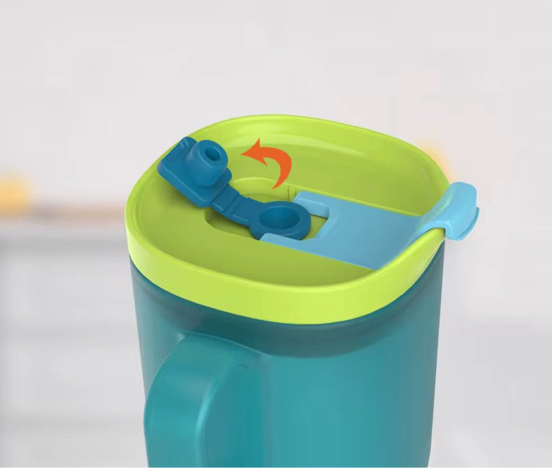NEW SIPPY CUPS