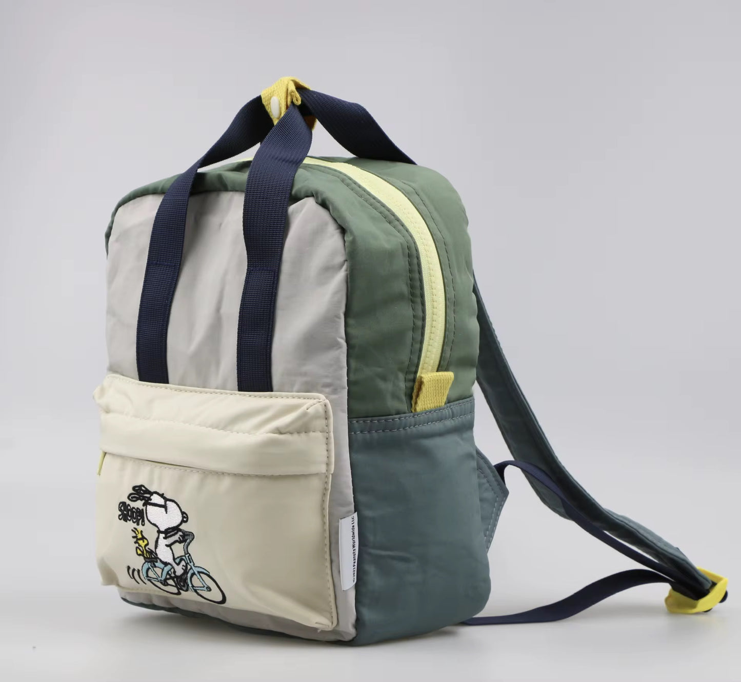 RIDING SNOOPY BACKPACK